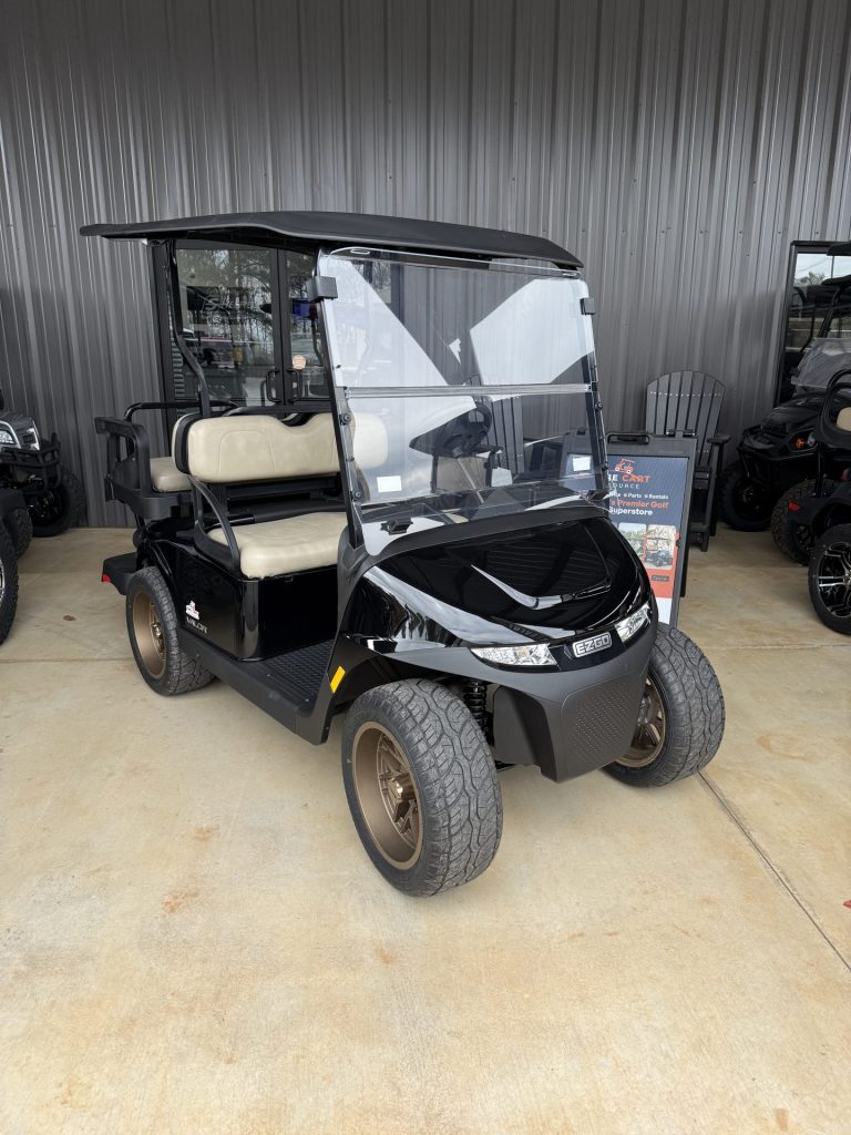 2026 E-Z-GO Valor